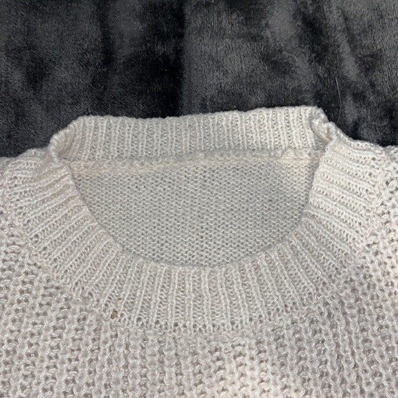 Sweater - Picture 2 of 4